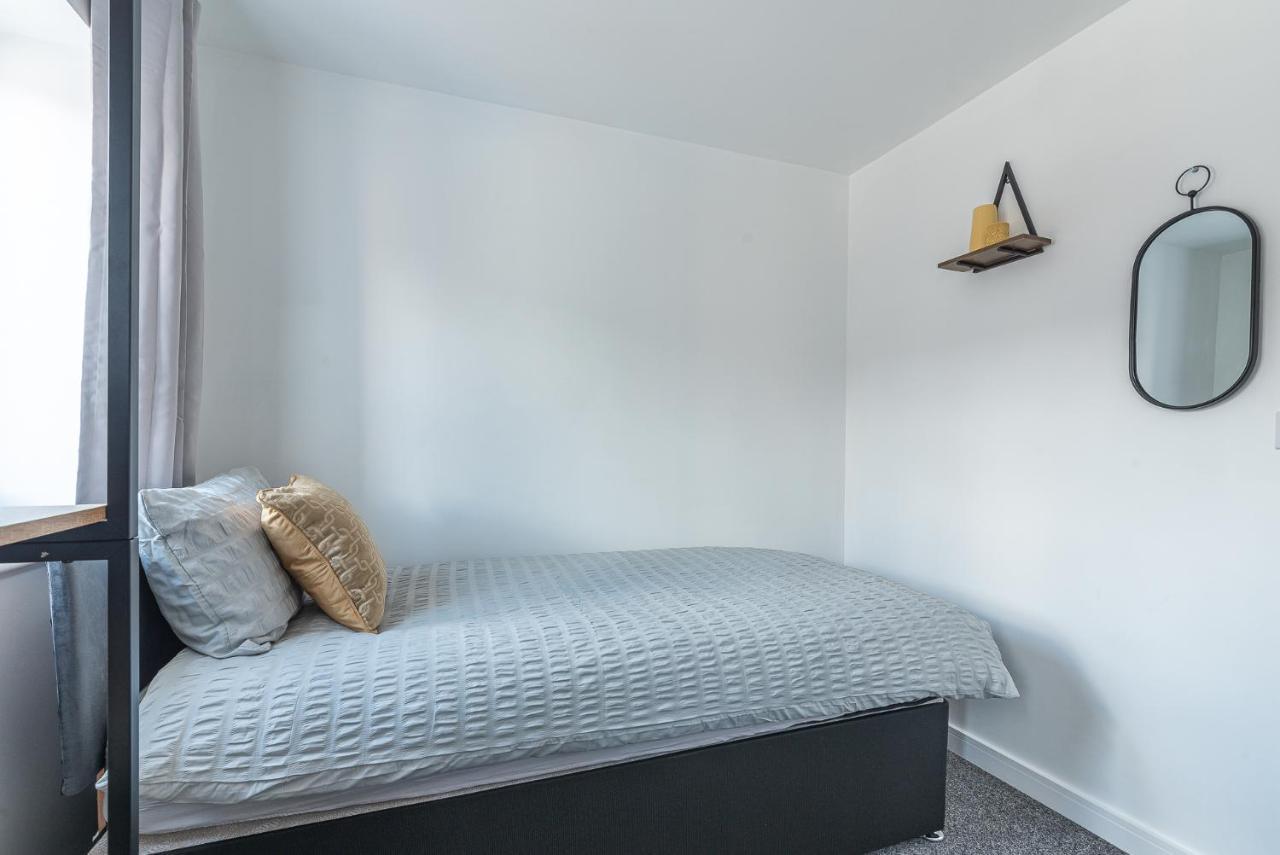 Beautiful New House In Derby For Up To 5 Guests, Suitable For Families Contractors Nhs Staff Etc Esterno foto